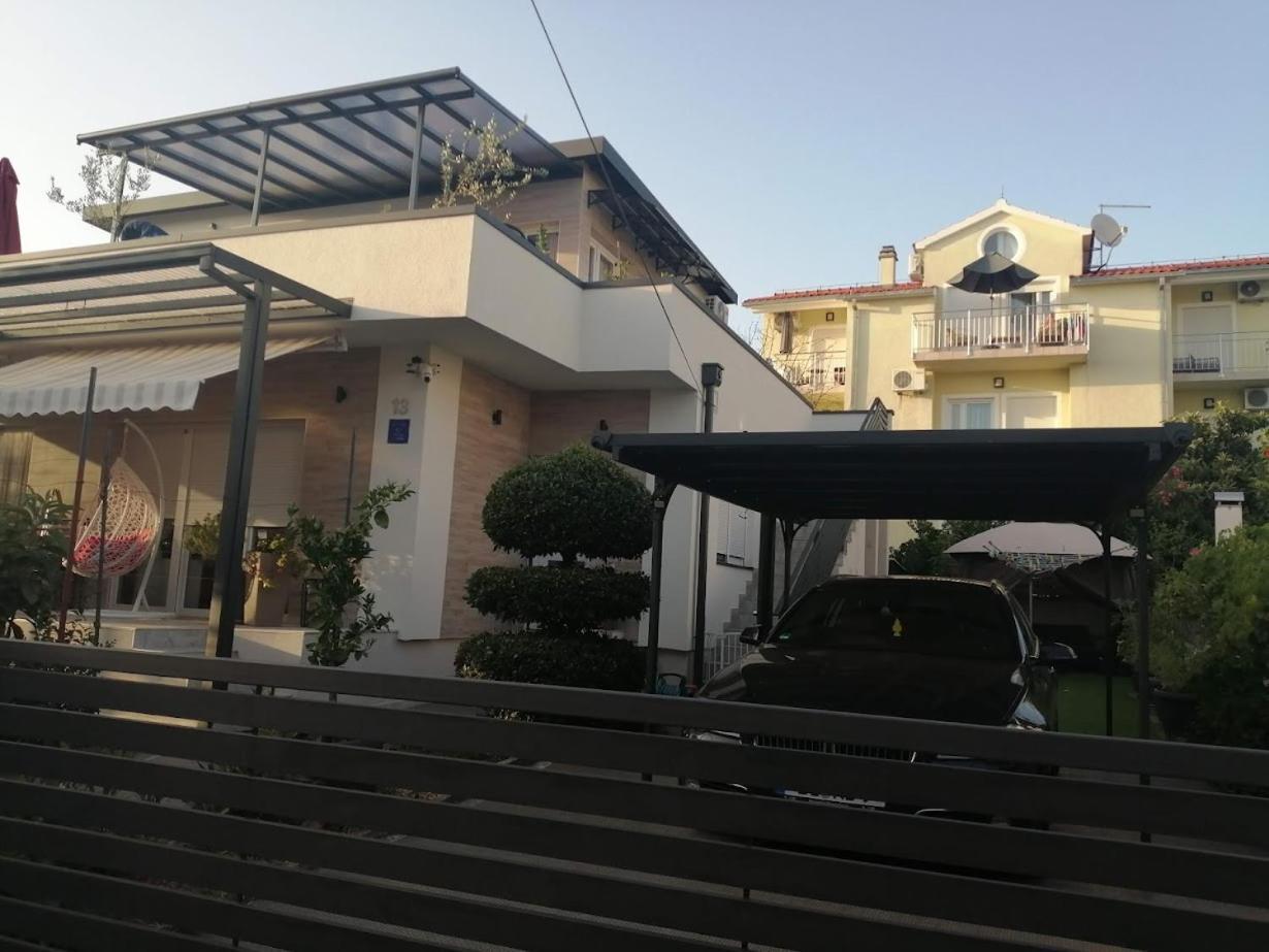 Holiday Home Slavica, Prizemlje Objekta Vodice Kültér fotó