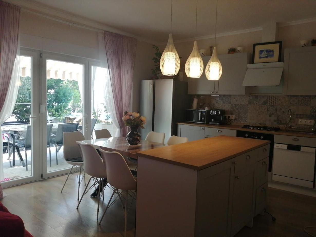 Holiday Home Slavica, Prizemlje Objekta Vodice Kültér fotó